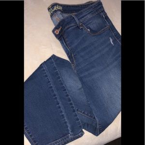 Old navy woman’s skinny jeans👖👖👖